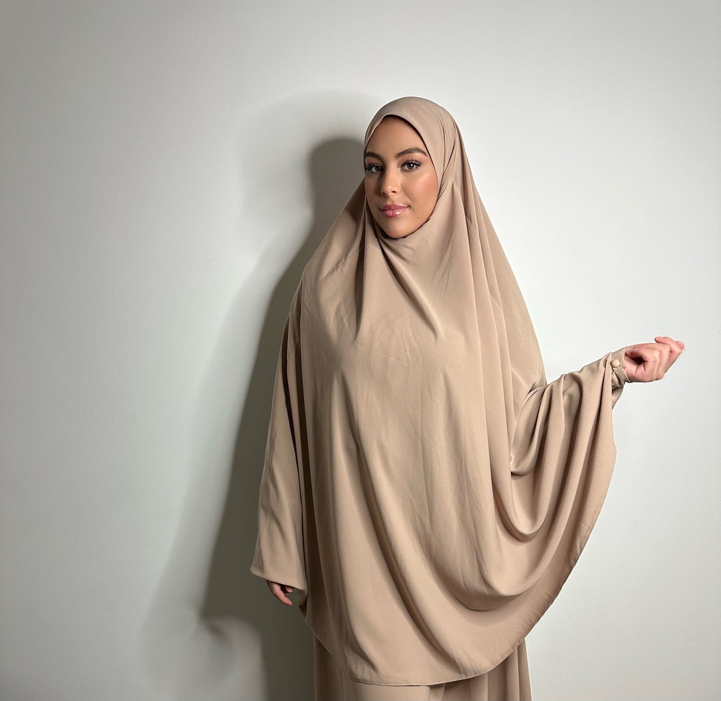 Khimaar set beige